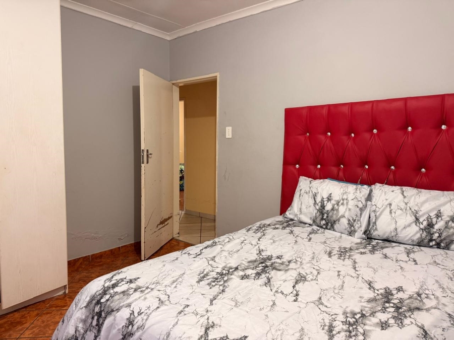 3 Bedroom Property for Sale in Geelhoutpark North West